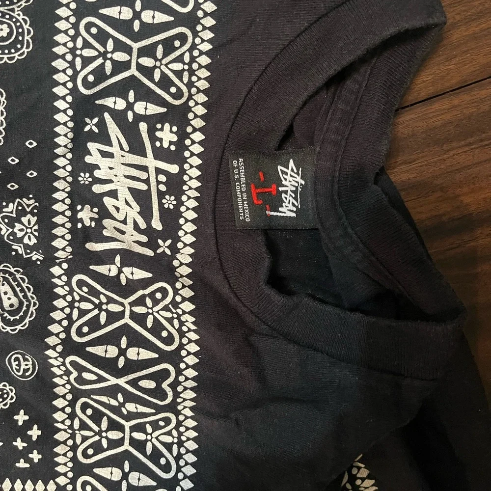 Stussy Black and White Graphic Long Sleeve Tee - Picture 4 of 4